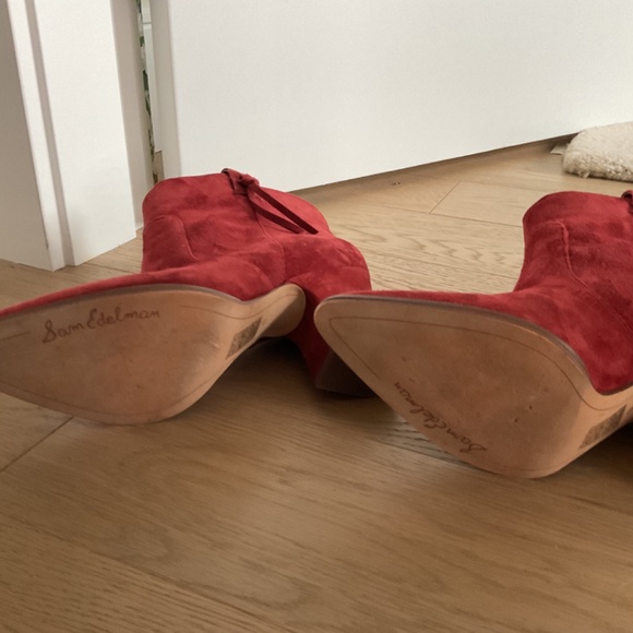 Red suede  above ankle boots. - Picture 2 of 5